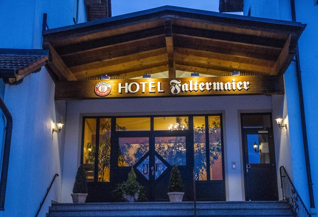 Gasthaus-Hotel Faltermaier Eicherloh Exteriér fotografie